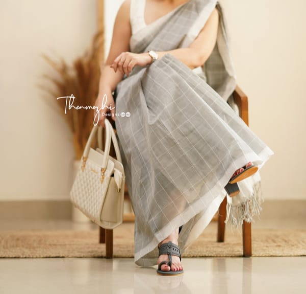Bengal Cotton Saree – Misty Grey Grace