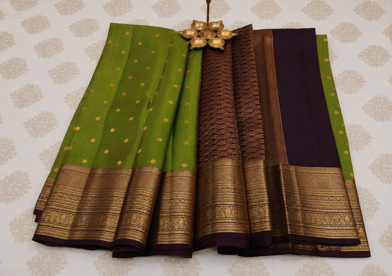 Olive Green Pure Silk Saree with Coffee Brown Pallu – Silk Mark Certified